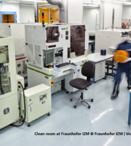 Clean room at Fraunhofer_ ZM