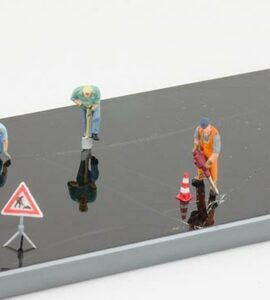 Sustainable mobile devices for the environment: Long live smartphones and tablets!